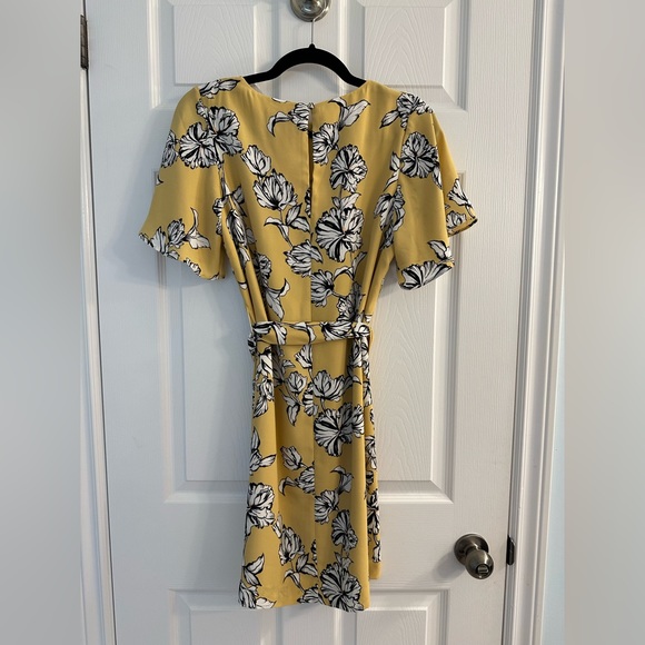 H&M dress, size xs - Picture 2 of 3